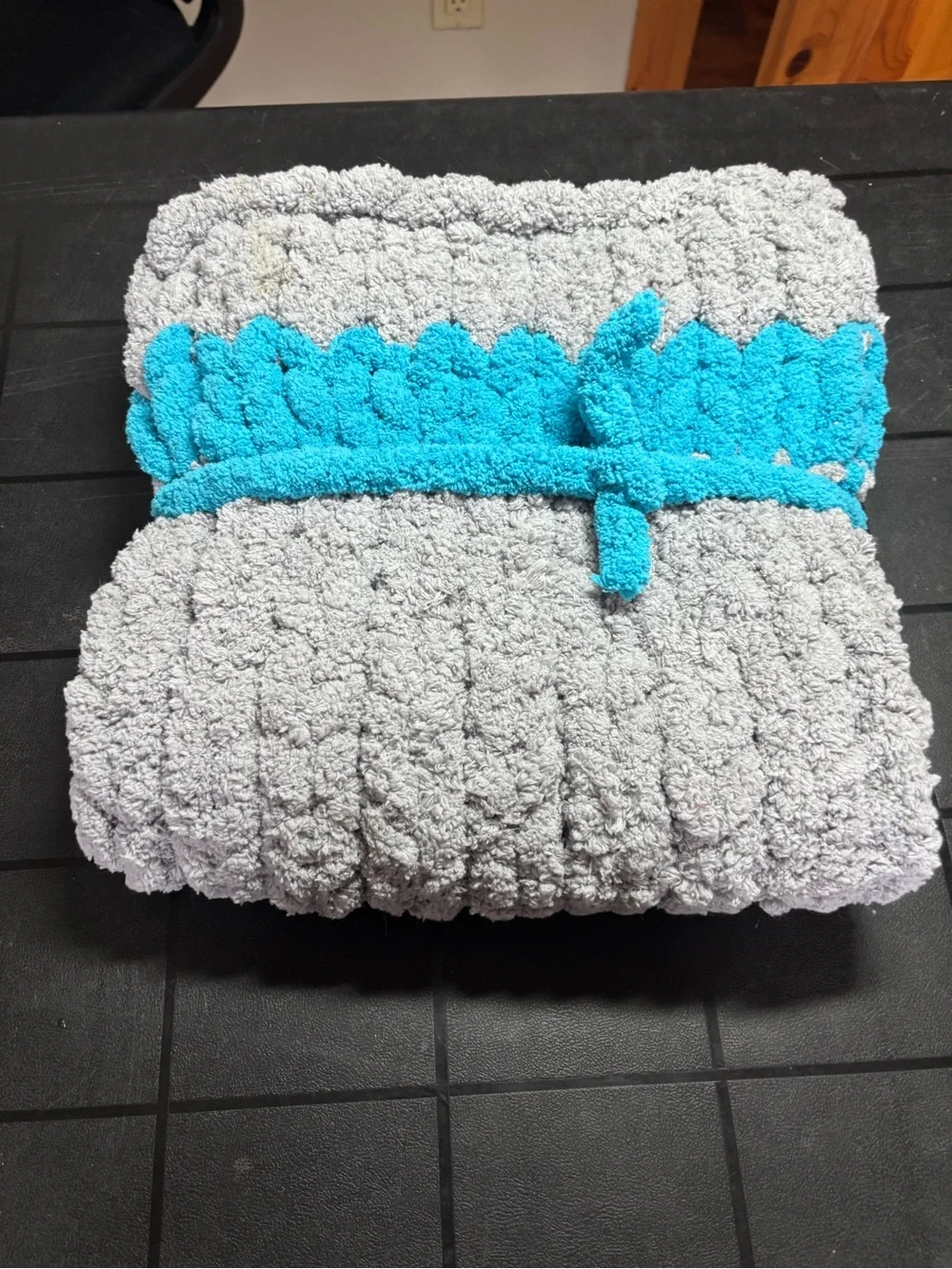 Grey and Teal Pet Bed Mat Blanket. Hand Knit Chunky Chenille Yarn. NEW.